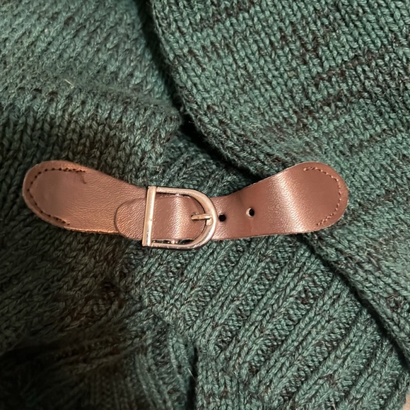 Ricki’s Poncho - rich green color - Picture 6 of 6